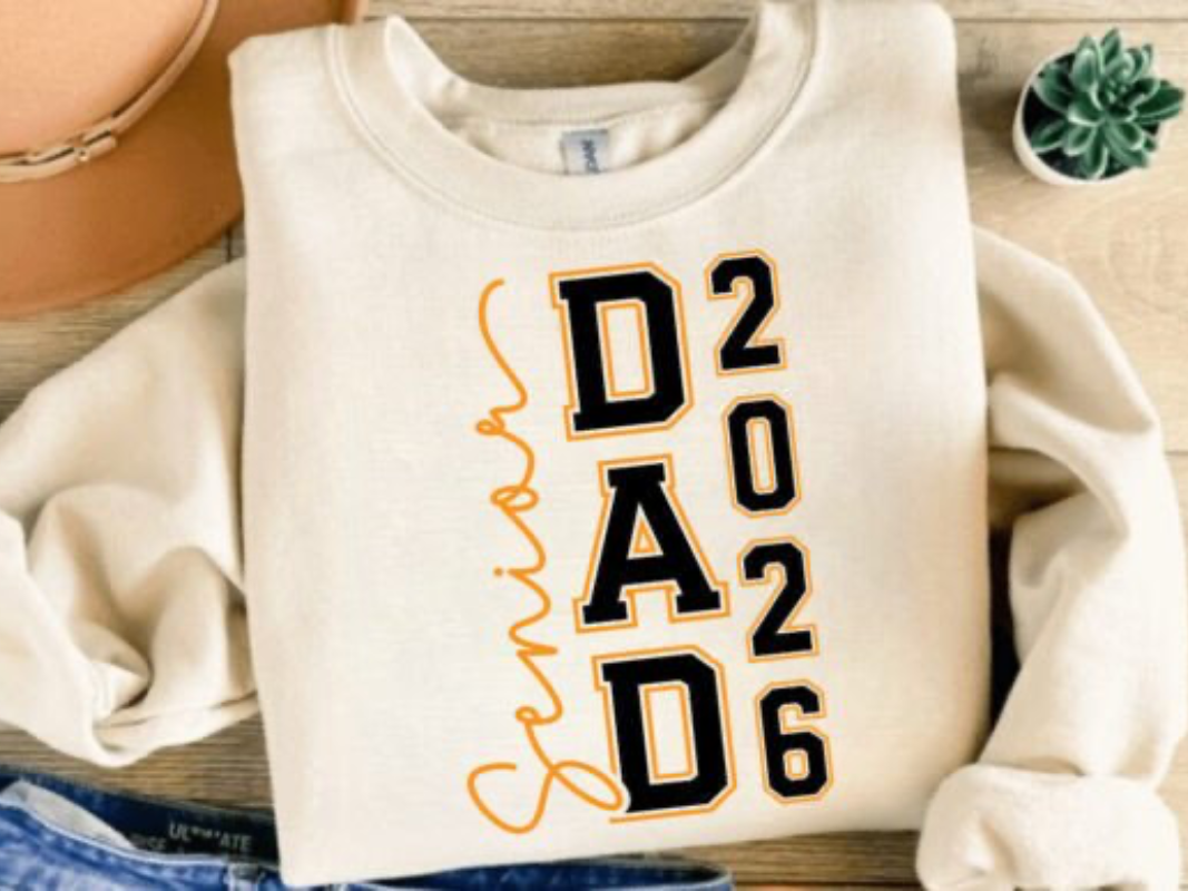 Senior Dad 2026 Shirt or Sweatshirt – Celebrate the Milestone in Style with This Bold Graduation Look