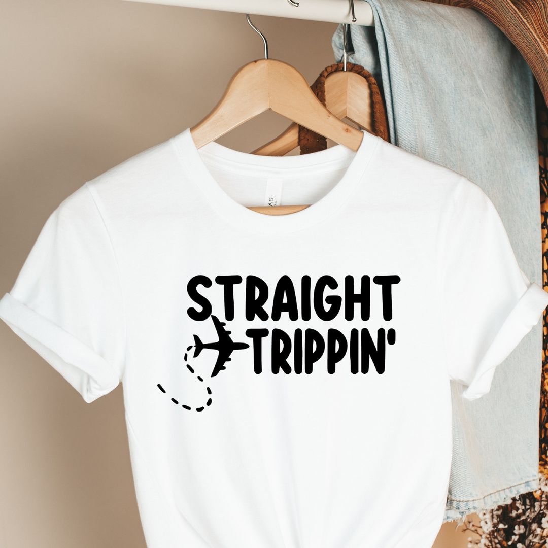 Straight Trippin Travel Shirt Funny Vacation Tee for Women Girls Trip or Travel Day Outfit